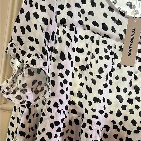 SOLD Women's Black and White Polka Dot Top - Picture 3 of 4